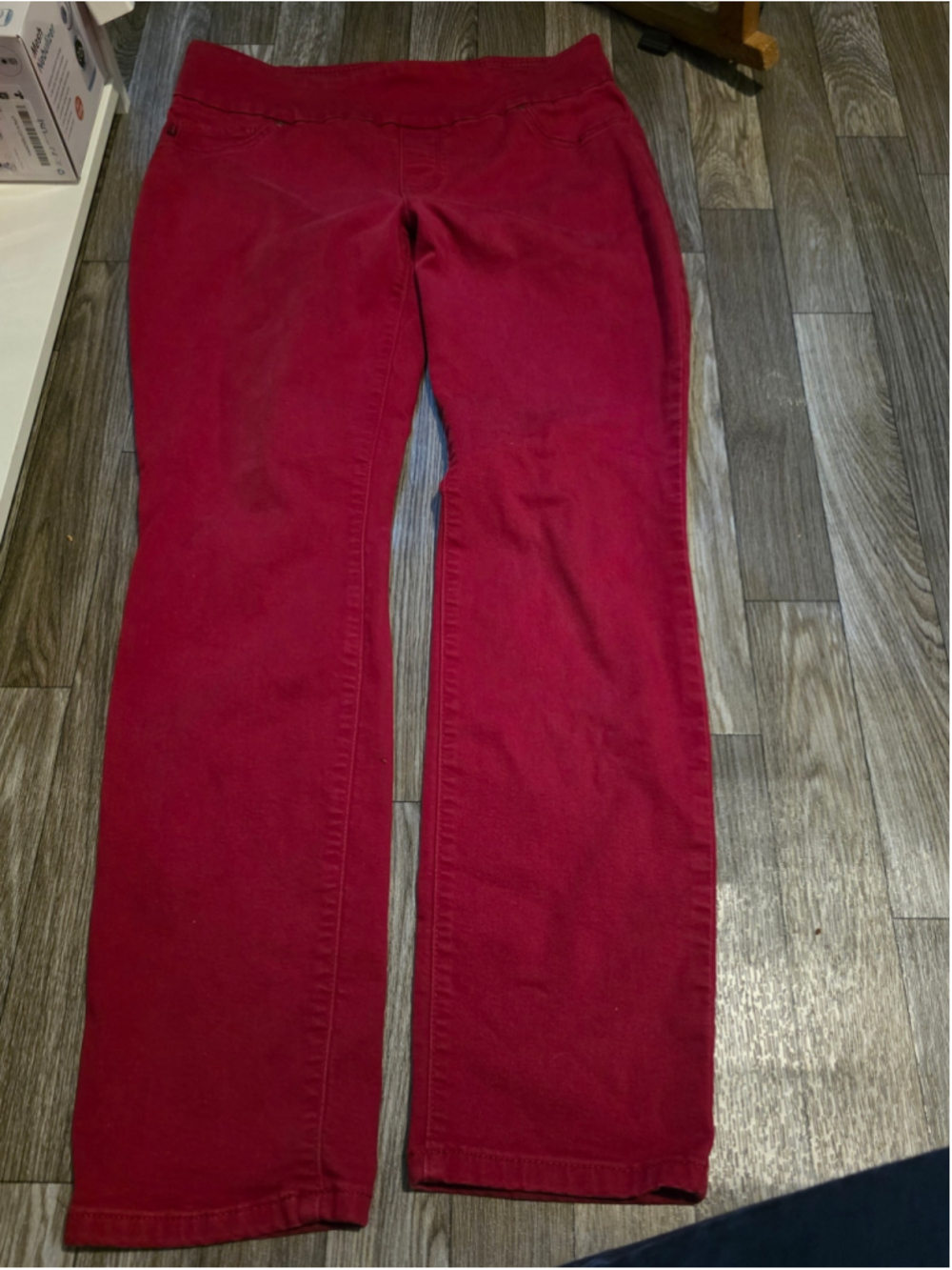 Women's Lee Sculpting Slim Leg Pants Size 12 Red